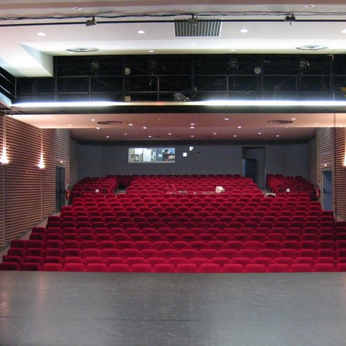 Bords 2 Scènes - Espace Simone Signoret 2