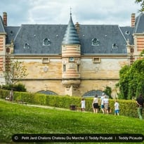 De pierre et de lumière : exposition photographique sur le Château du Marché et le réseau électrique marnais.