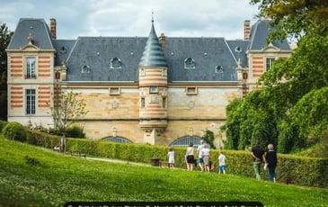 De pierre et de lumière : exposition photographique sur le Château du Marché et le réseau électrique marnais.