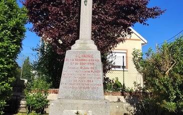 Hommage en fanfare aux monuments aux morts de Plivot