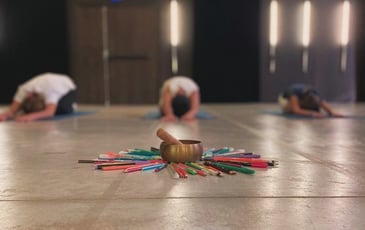 Levez les Yeux ! Le Yoga pour apprendre à voir autrement