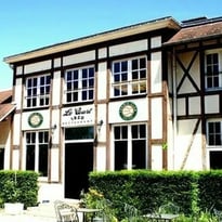 Visite libre d'un Tennis Club historique