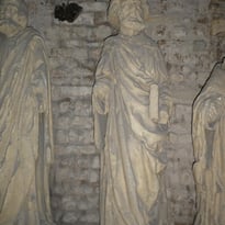 Visites guidées des moulages dans les tribunes de la basilique Saint-Remi