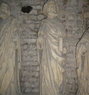 Visites guidées des moulages dans les tribunes de la basilique Saint-Remi