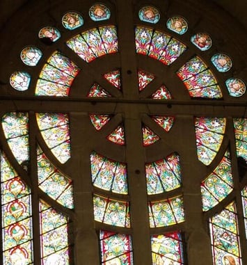 Visite d'une basilique néo-byzantine, sa crypte et ses 403 reliquaires