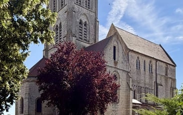 Eglise Saint Julien de Courville (église du château des Archevêques de Reims)