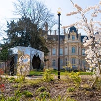 Muséobébé : Regarde dans le jardin