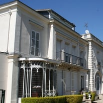 Visite de la sous-préfecture d'Epernay