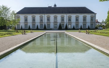 Découvrez un ancien couvent devenu Hôtel de Ville
