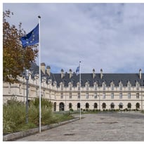 Grand et petit séminaires de Châlons-en-Champagne, nouveau regard sur l'Hôtel de Région