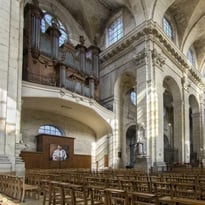 Découvrez une collégiale